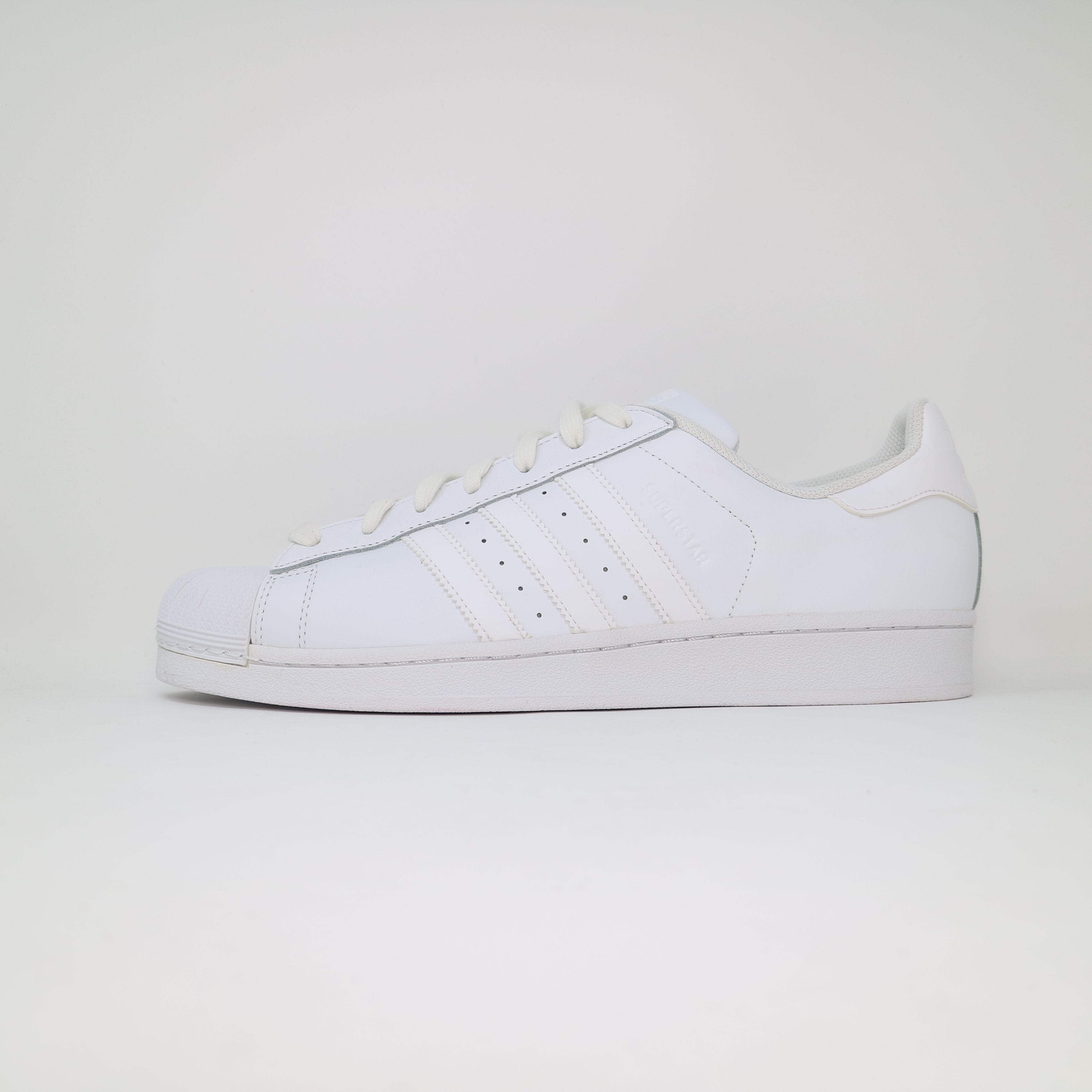 Outlet adidas superstar on sale