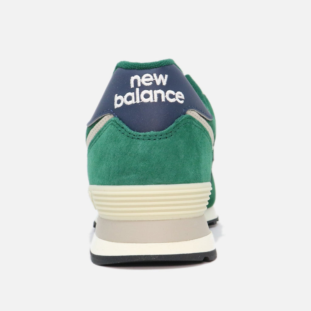 New balance best sale mens green trainers