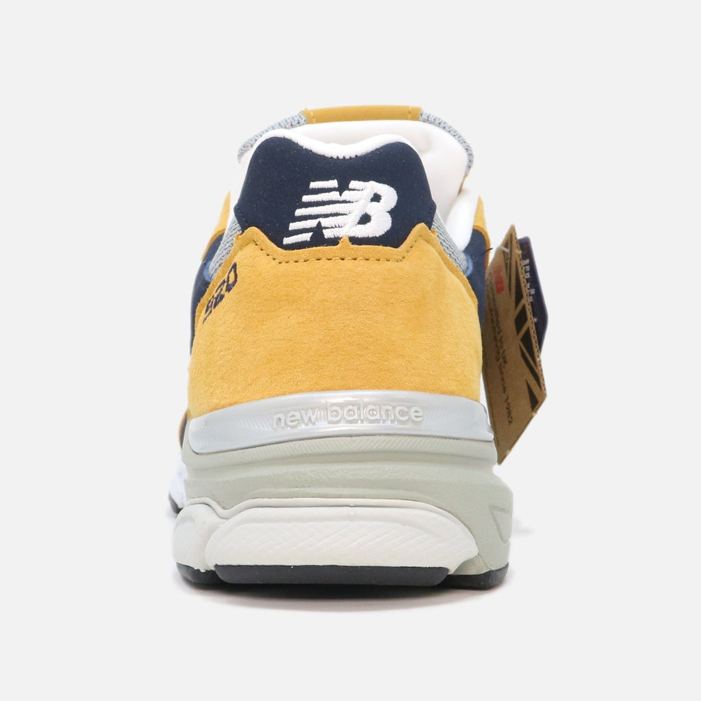 New balance 575 mens hot sale sneakers