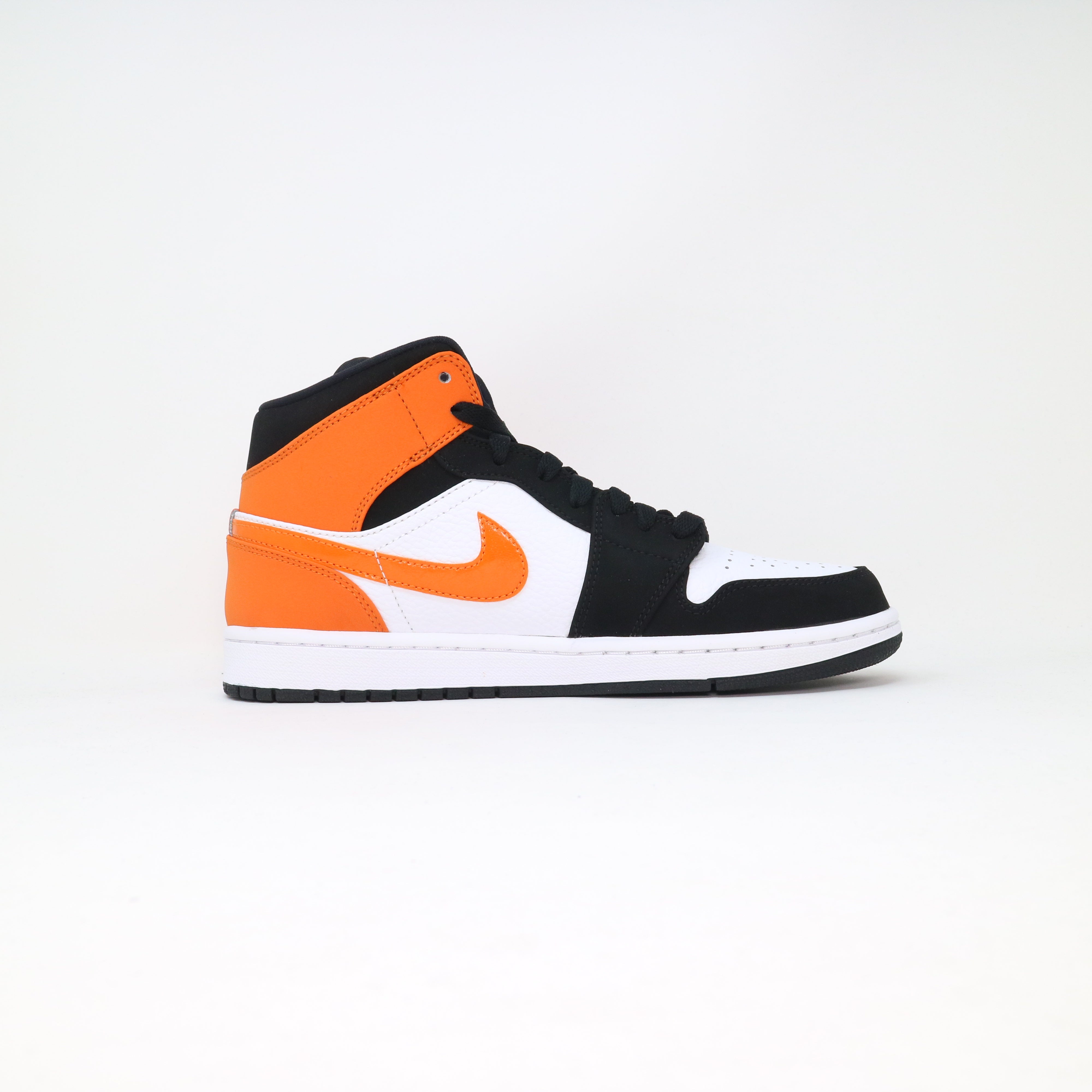 Air Jordan 1 Shattered Backboard Mids offers