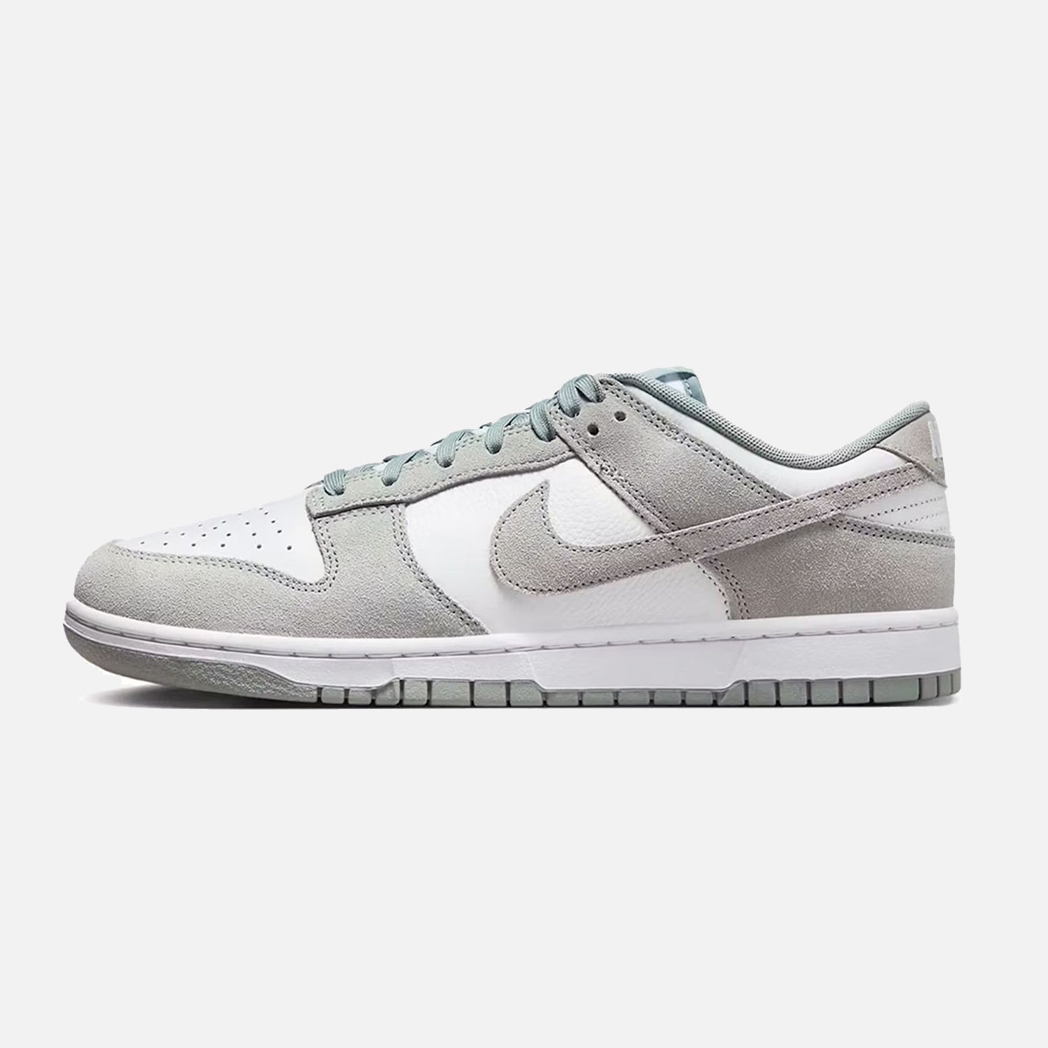 Men's Nike Dunk Low Retro SE Light Pumice